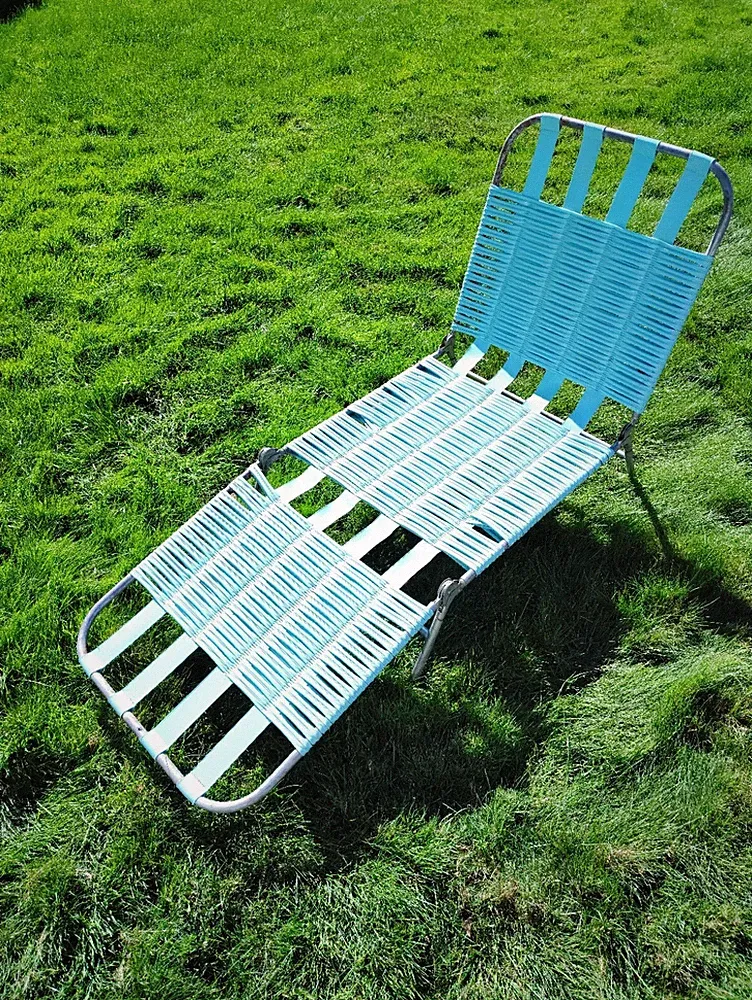 Jelly Vinyl Tube Folding Chaise Lounge Lawn Beach Chair “Blue” Vintage Retro